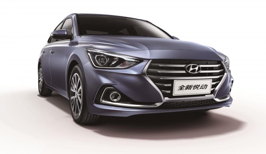  Hyundai Celesta 2017 года  (фото 1 из 2)